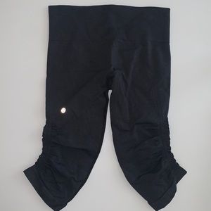 Lululemon in the flow crop II Leggings 6